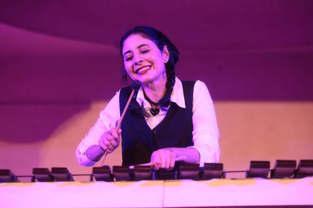 نسمة عبد العزيز تحاور الماريمبا إحتفالا بشهر رمضان فى الأوبرا