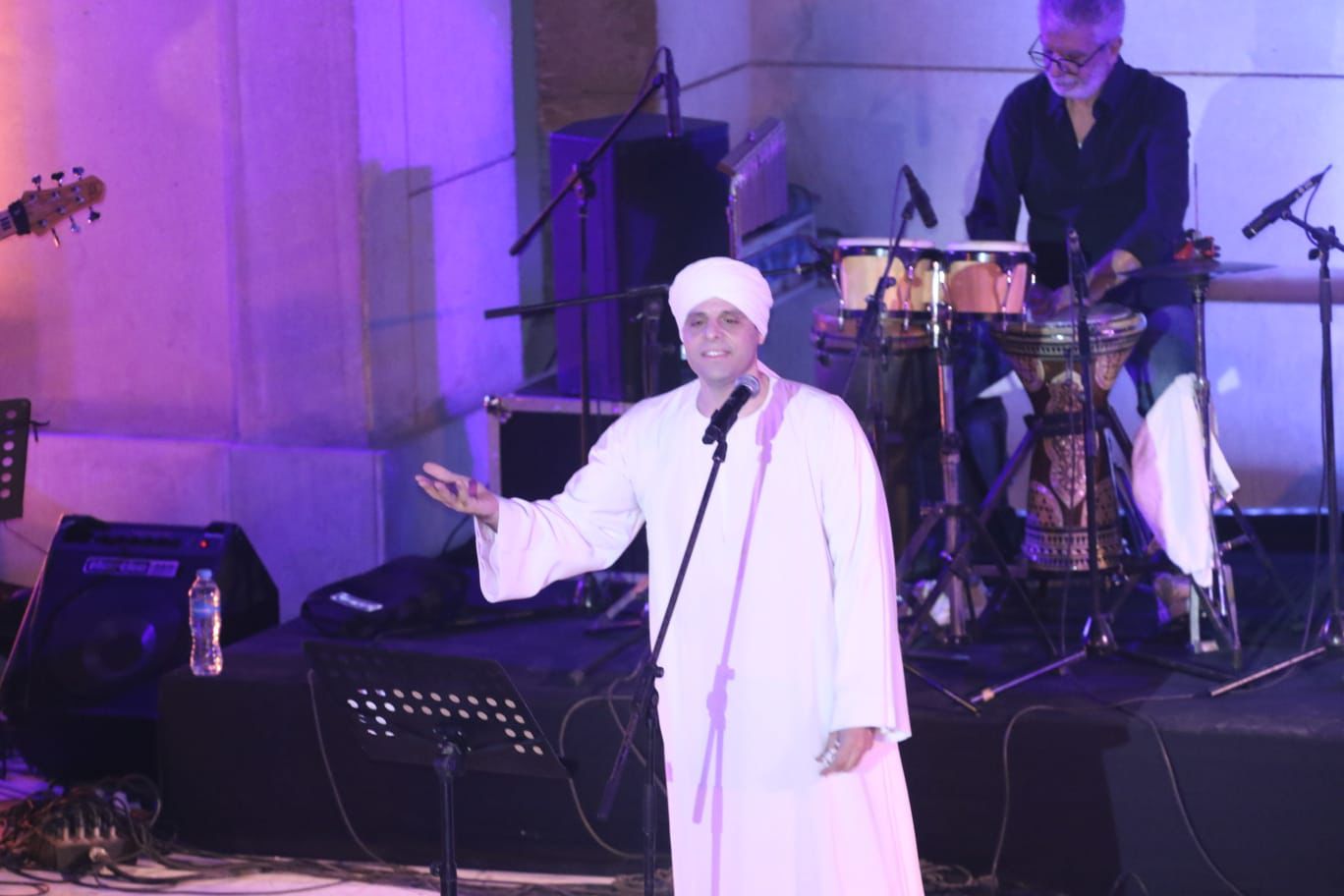 ليلة "الصوفية والحداثة" بجمهور كامل العدد بمهرجان الأوبرا الصيفى