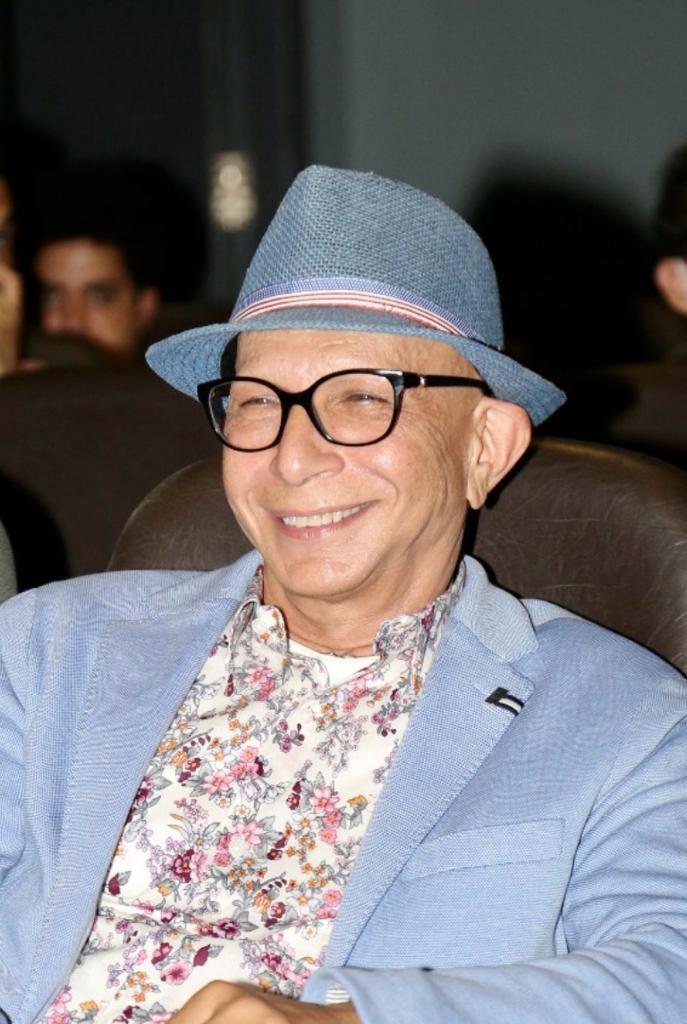 كي لا تتبخر الارض يروى مشوار الرقص الحديث بمناسبة 30 عام على تاسيسها